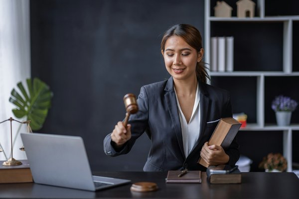 Avocat agents commerciaux : sécuriser vos contrats et partenariats